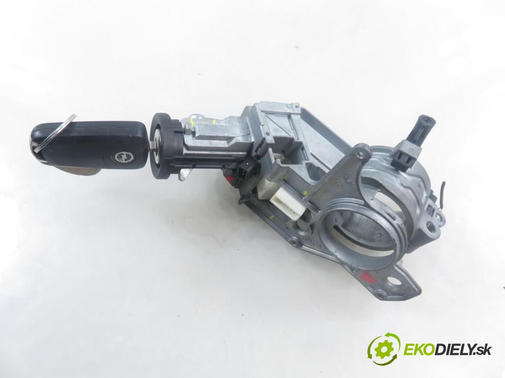 OPEL ASTRA H GTC (L08) HB 2006 74,00 1.7 CDTi - Z 17 DTH 1686,00 spinačka N0501882 ; N0501881 ; 2421430 (Spínacia skrinka)