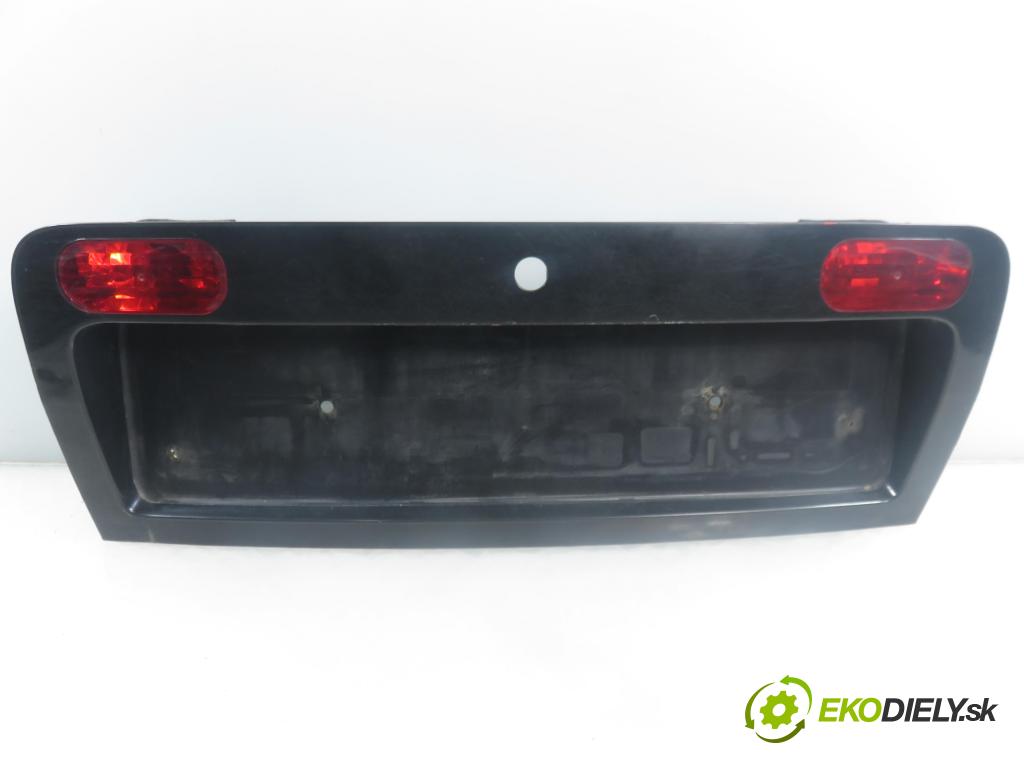 AUDI A6 (4B2, C5) SEDAN 2002 120,00 2.5 TDI - BFC 2496,00 Zadné čelo dverí kufor 4B5945695