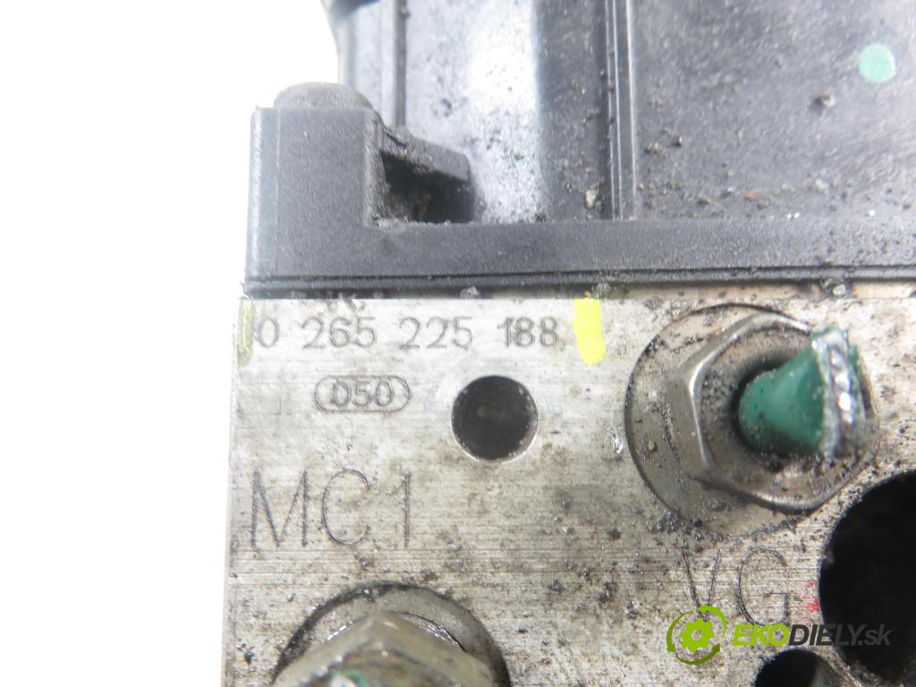 PEUGEOT 307 Break (3E) KOMBI 2002 79,00 2.0 HDI 110 - RHS (DW10ATED) 1997,00 Pumpa ABS 0265950084 ; 0265225188 ; 9650576980 (Pumpa ABS)