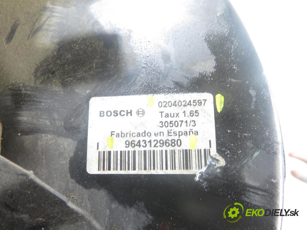 PEUGEOT 307 Break (3E) KOMBI 2002 79,00 2.0 HDI 110 - RHS (DW10ATED) 1997,00 Posilovač 9643129680 ; 0204024597 (Servočerpadlo)