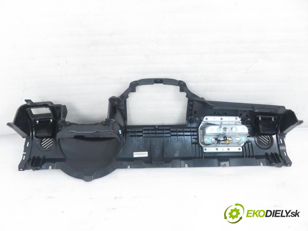 FORD KUGA I SUV 2009 100,00 2.0 TDCi 4x4 - G6DG 1997,00 doska 