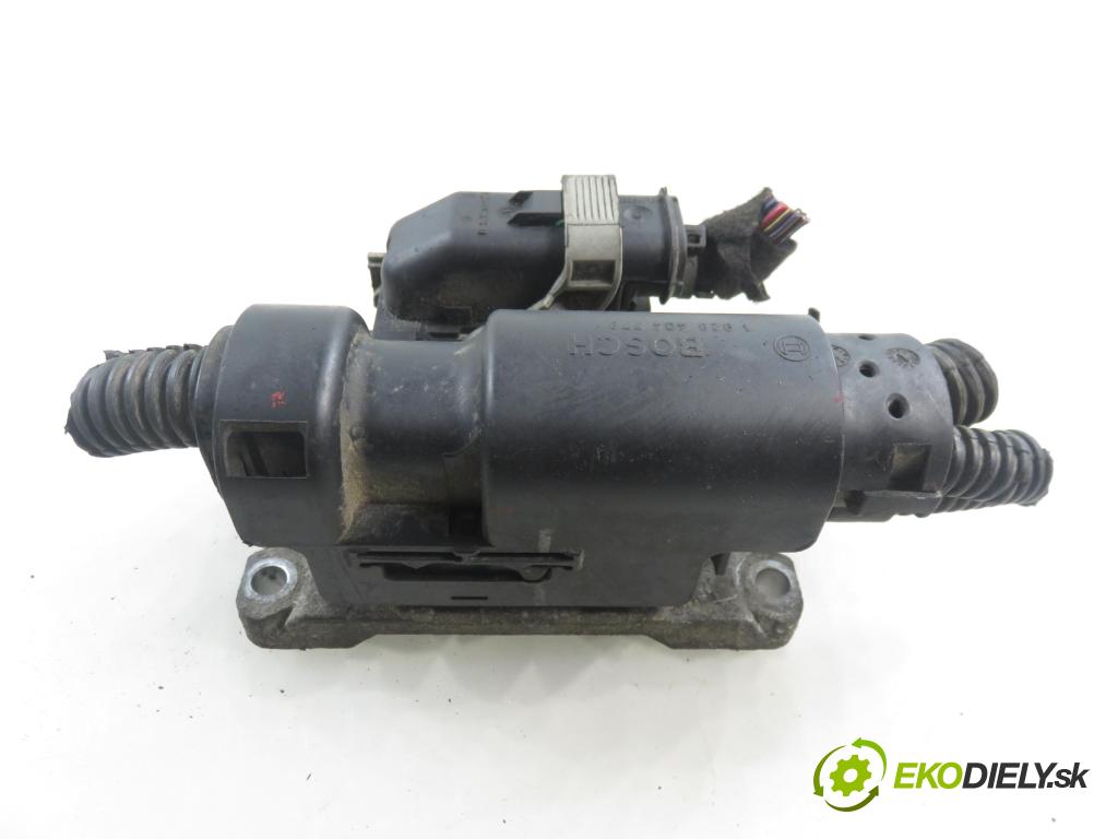 OPEL ASTRA G liftback (T98) HB 2006 66,00 1.4 - Z 14 XEP 1364,00 Riadiaca jednotka Motor 55556629 ; 0261208669