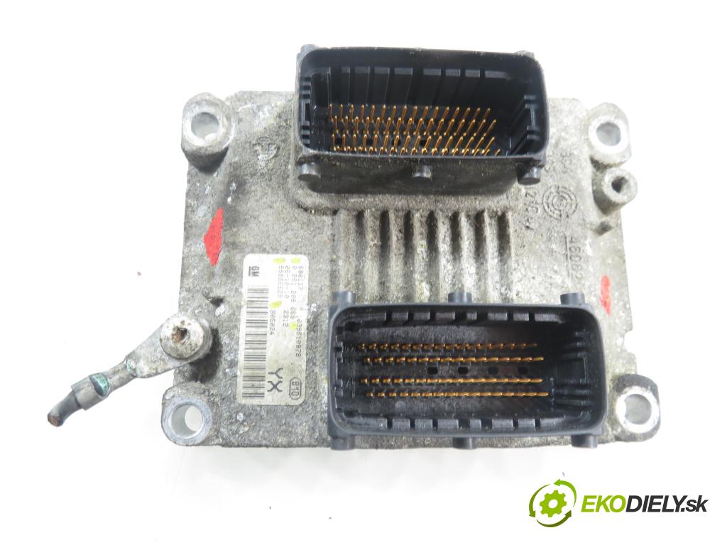 OPEL ASTRA G liftback (T98) HB 2006 66,00 1.4 - Z 14 XEP 1364,00 Riadiaca jednotka Motor 55556629 ; 0261208669