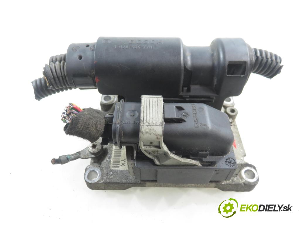 OPEL ASTRA G liftback (T98) HB 2006 66,00 1.4 - Z 14 XEP 1364,00 Riadiaca jednotka Motor 55556629 ; 0261208669