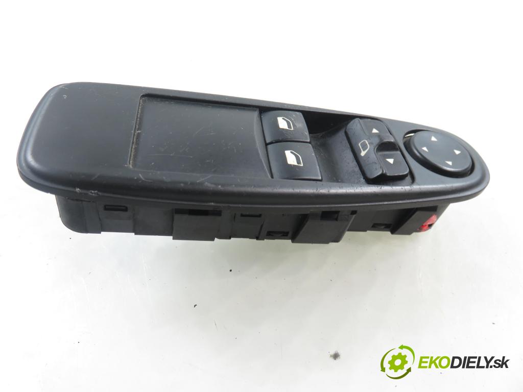CITROEN C4 Picasso I (UD_) MINIVAN 2008 80,00 1.6 HDi 16V 109 - 9HZ 1560,00 Panel ovládania okien 96639380ZD