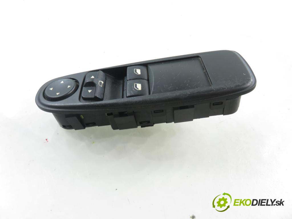 CITROEN C4 Picasso I (UD_) MINIVAN 2008 80,00 1.6 HDi 16V 109 - 9HZ 1560,00 Panel ovládania okien 96639380ZD