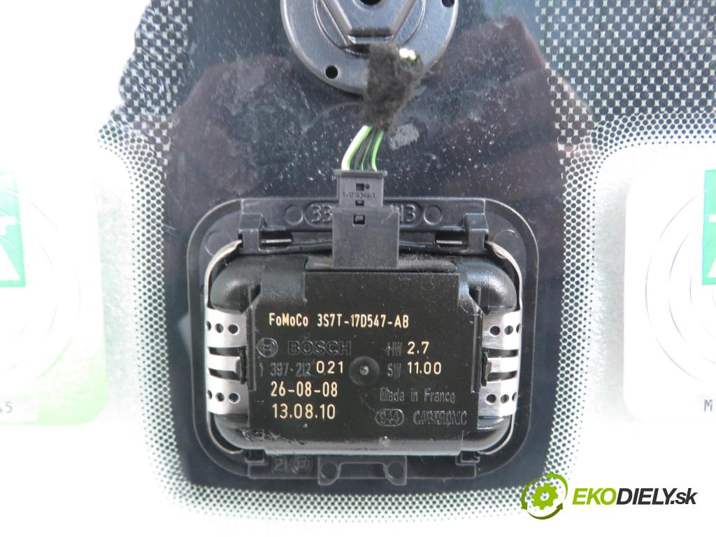 FORD KUGA I SUV 2009 100,00 2.0 TDCi 4x4 - G6DG 1997,00 Okno čelná