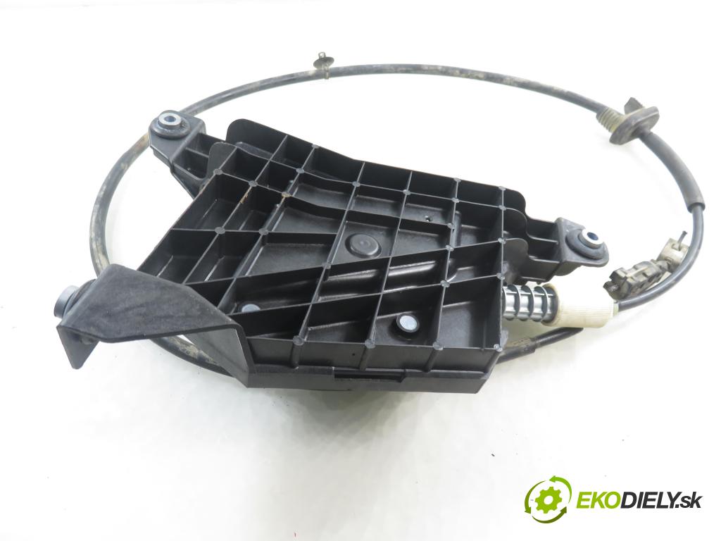 CITROEN C4 Picasso I (UD_) MINIVAN 2008 80,00 1.6 HDi 16V 109 - 9HZ 1560,00 BRZDA: ručně elektrický 0204280109 ; A2C53092224 ; 9685367580