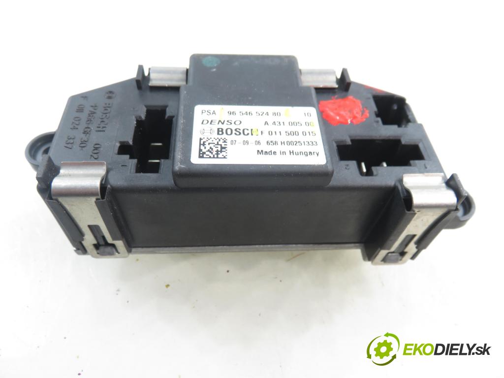 CITROEN C4 Picasso I (UD_) MINIVAN 2008 80,00 1.6 HDi 16V 109 - 9HZ 1560,00 rezistor / reostat kúrenia 9654652480 ; F011500015