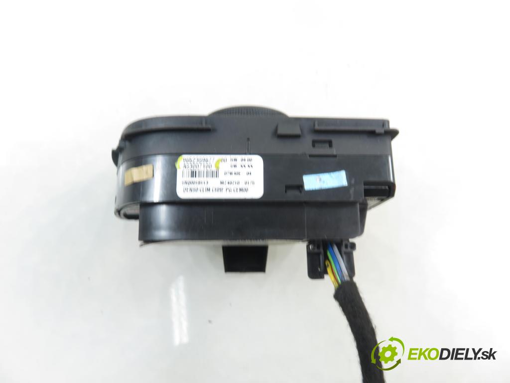 CITROEN C4 Picasso I (UD_) MINIVAN 2008 80,00 1.6 HDi 16V 109 - 9HZ 1560,00 Panel kúrenia KLIMATIZACE: 9652389677