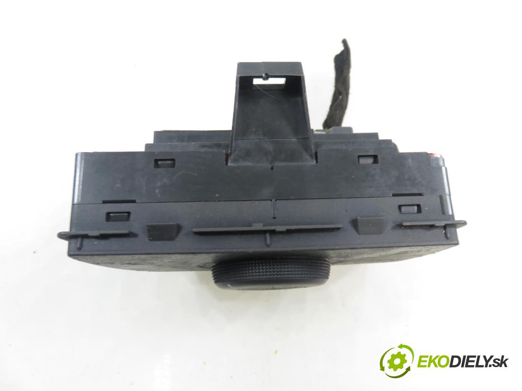 CITROEN C4 Picasso I (UD_) MINIVAN 2008 80,00 1.6 HDi 16V 109 - 9HZ 1560,00 Panel kúrenia KLIMATIZACE: 9652389677