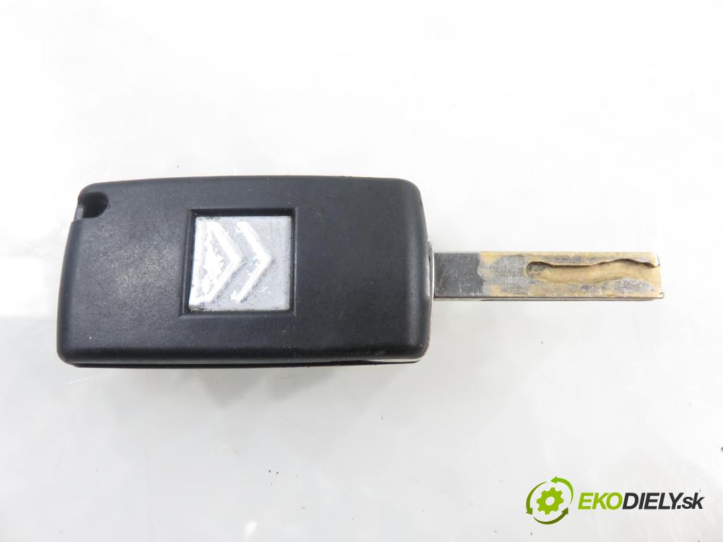 CITROEN C4 Picasso I (UD_) MINIVAN 2008 80,00 1.6 HDi 16V 109 - 9HZ 1560,00 spinačka / zámky 36410600
