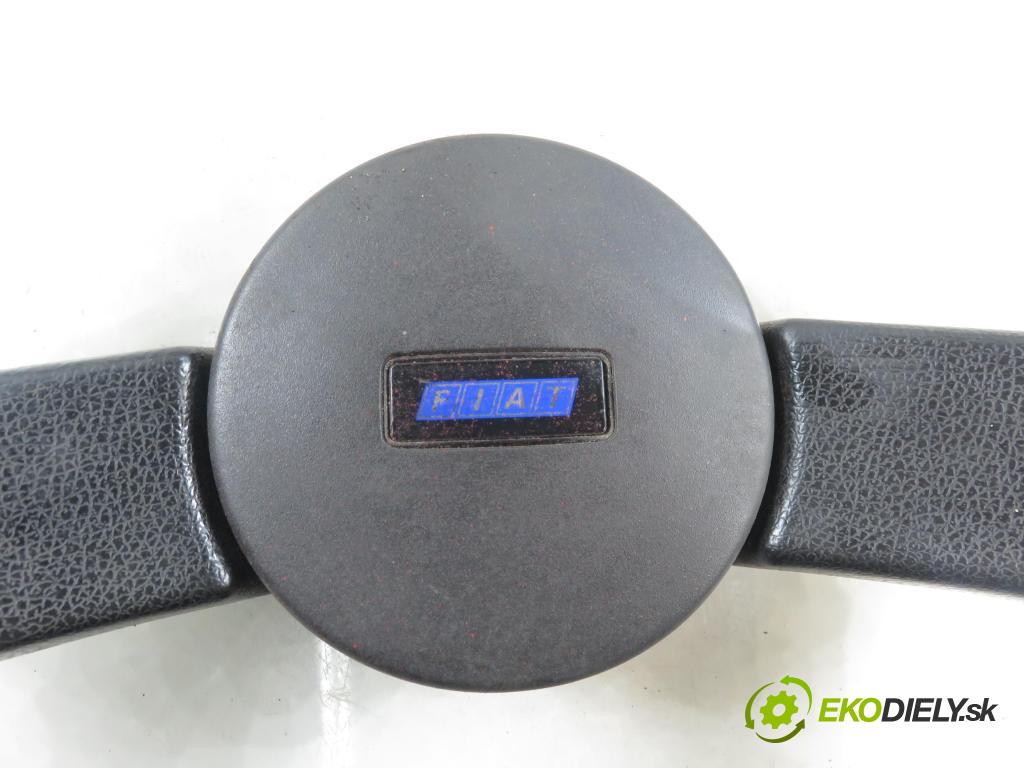 FIAT 126 (126_) FASTBACK 1997 18,00 650 652,00 Volant  (Volant)