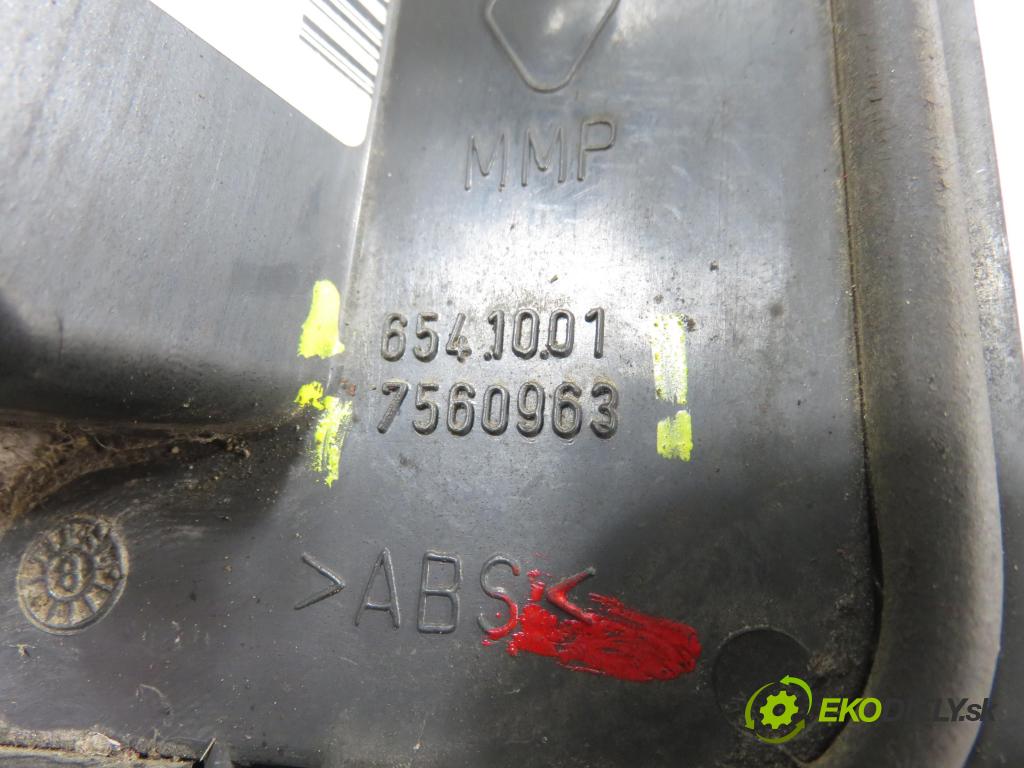 FIAT 126 (126_) FASTBACK 1997 18,00 650 652,00 Svetlo pravé zadné 6541001 ; 7560963