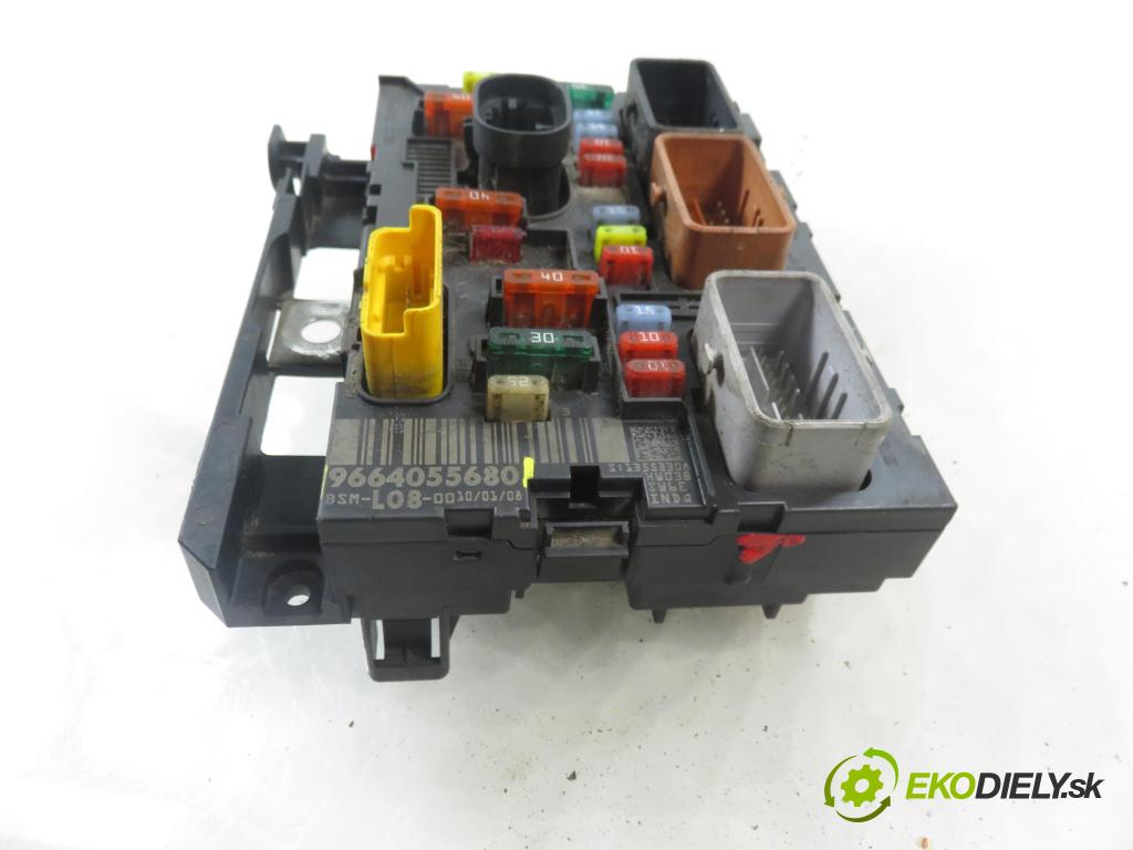 CITROEN C4 Picasso I (UD_) MINIVAN 2008 80,00 1.6 HDi 16V 109 - 9HZ 1560,00 MODUL BSM 9664055680
