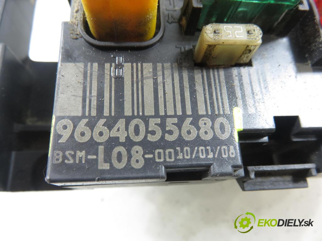CITROEN C4 Picasso I (UD_) MINIVAN 2008 80,00 1.6 HDi 16V 109 - 9HZ 1560,00 MODUL BSM 9664055680