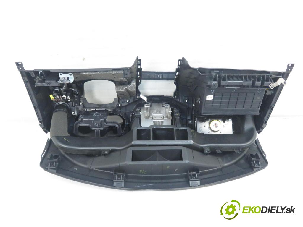 HYUNDAI i10 (PA) HB 2009 57,00 1.2 16V - G4LA 1248,00 doska