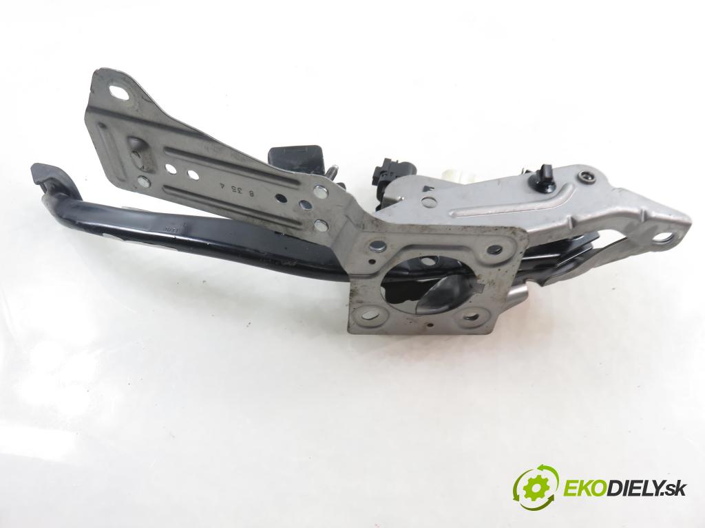 FORD KUGA I SUV 2009 100,00 2.0 TDCi 4x4 - G6DG 1997,00 PEDAL brzdy 3M512467AR