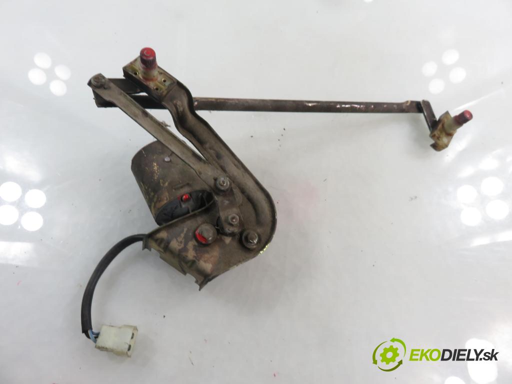 FIAT 126 (126_) FASTBACK 1997 18,00 650 652,00 Motorček stieračov