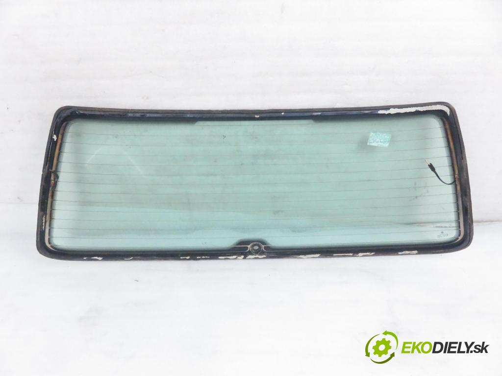 VW GOLF IV (1J1) HB 2002 66,00 1.9 TDI 90 - ALH 1896,00 Okno zadné kapota