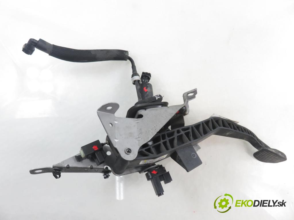 FORD KUGA I SUV 2009 100,00 2.0 TDCi 4x4 - G6DG 1997,00 PEDAL spojky 3M517B633KD