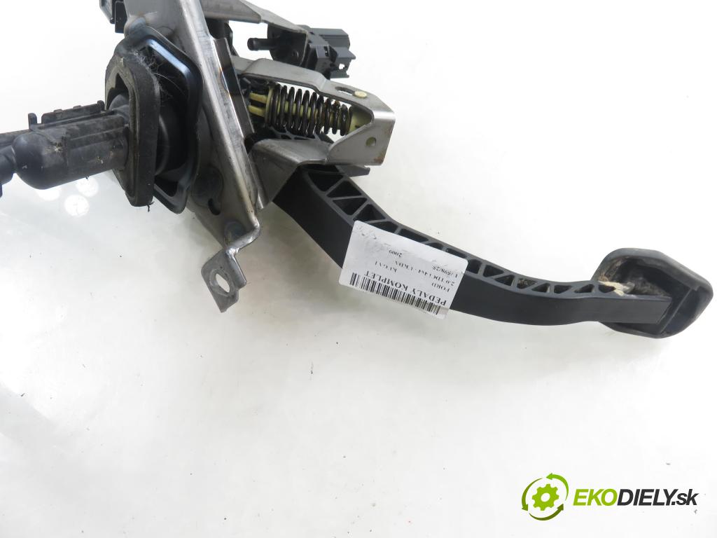 FORD KUGA I SUV 2009 100,00 2.0 TDCi 4x4 - G6DG 1997,00 PEDAL spojky 3M517B633KD