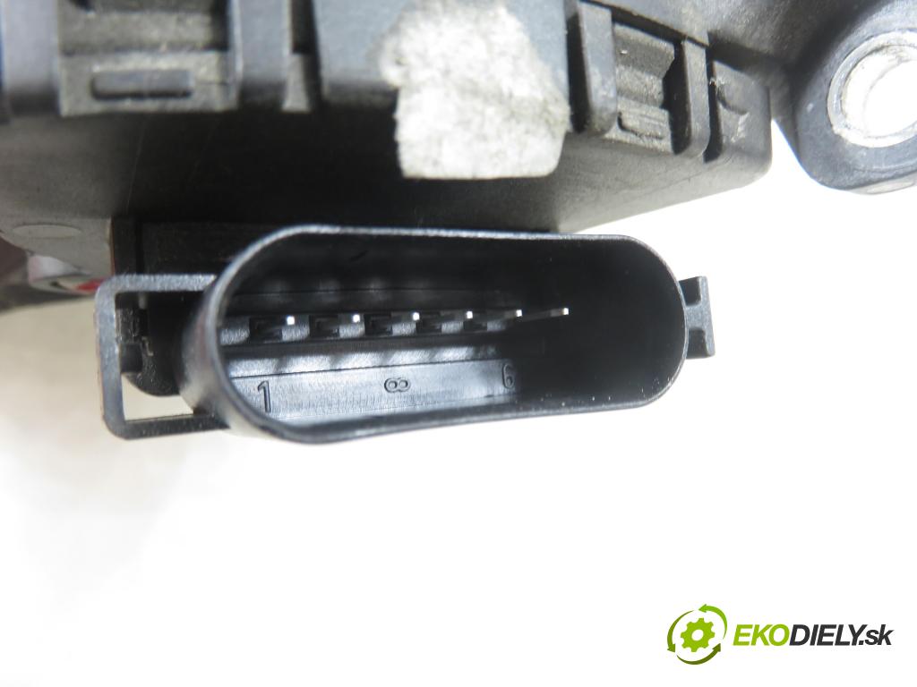 FORD KUGA I SUV 2009 100,00 2.0 TDCi 4x4 - G6DG 1997,00 Potenciometer plynu 3M519F836AH ; 6PV00864136 (Potenciometer plynového pedálu)