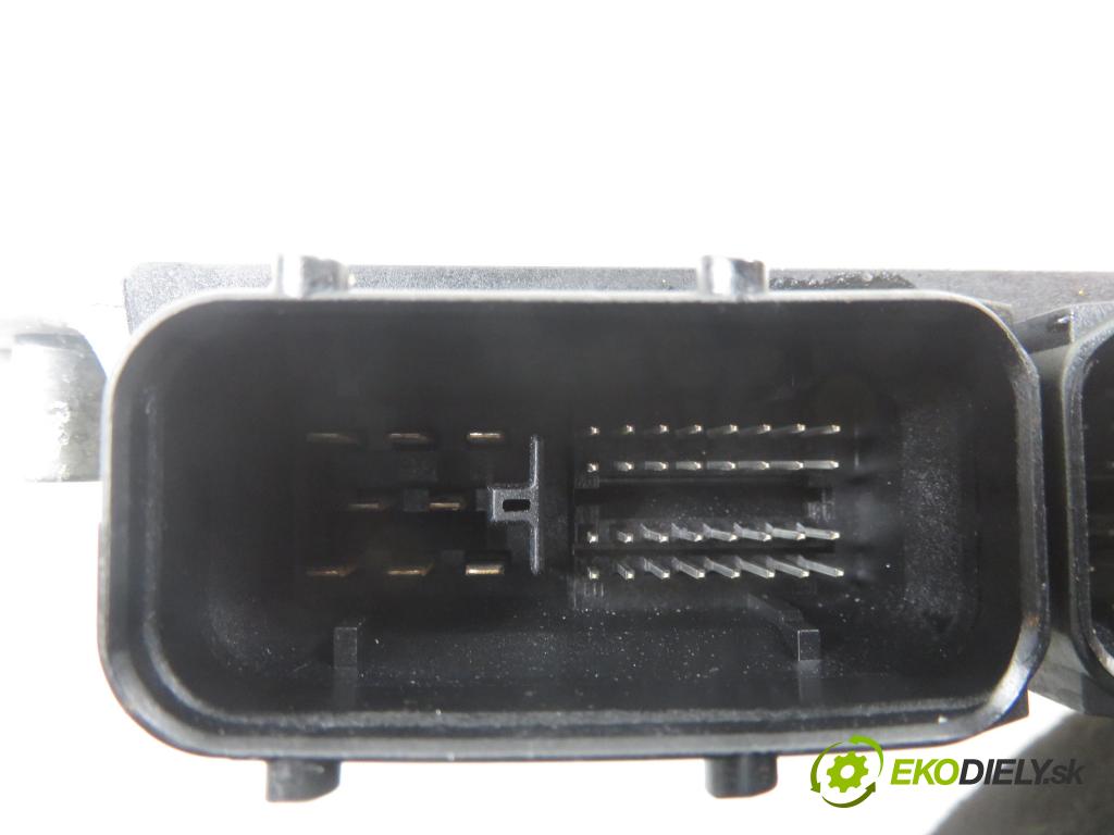 VW PASSAT B5 Variant (3B5) KOMBI 2000 85,00 1.9 TDI - AJM 1896,00 Riadiaca jednotka Motor 0281010218 ; 038906019CD