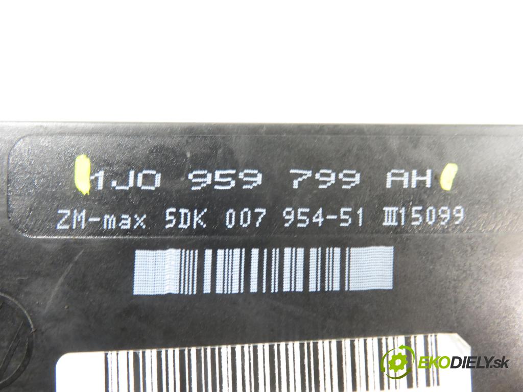 VW PASSAT B5 Variant (3B5) KOMBI 2000 85,00 1.9 TDI - AJM 1896,00 MODUL komfortu 1J0959799AH