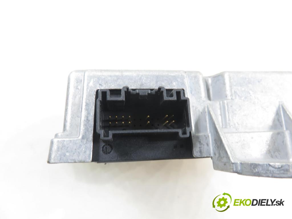 RENAULT MODUS / GRAND MODUS (F/JP0_) MINIVAN 2010 63,00 1.5 dCi (FP0F, JP0F) - K9K 766 1461,00 MODUL air BAG 610796000 ; 8201043701