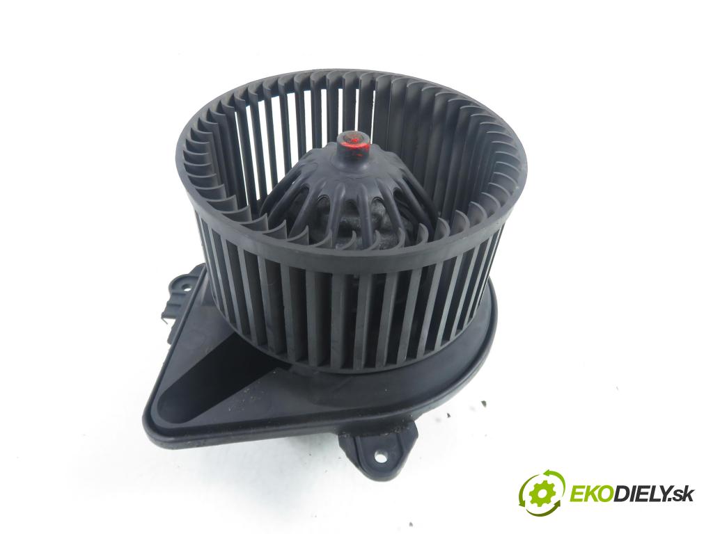 RENAULT MEGANE I (BA0/1_) HB 2000 72,00 1.9 dTi 98 - F9Q 736 1870,00 Ventilátor vetráku