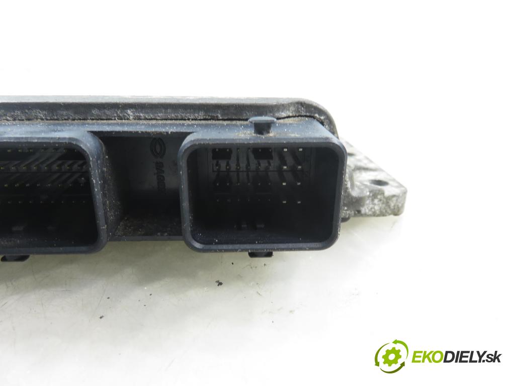 RENAULT LAGUNA II Grandtour (KG0/1_) KOMBI 2006 125,00 2.0 16V - F4R 784 1998,00 Riadiaca jednotka Motor 8200444583