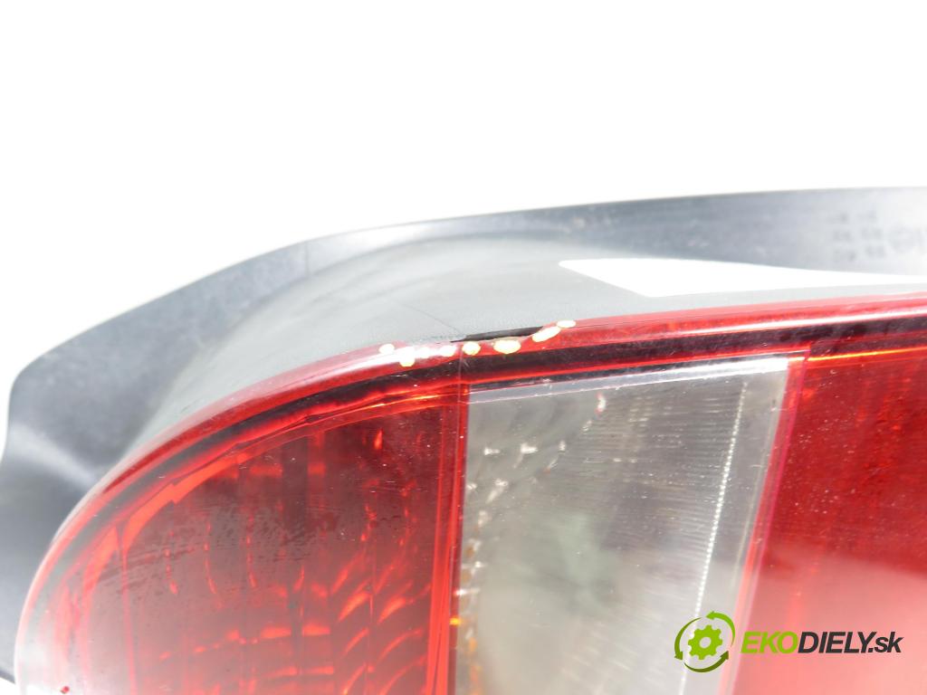 RENAULT MODUS / GRAND MODUS (F/JP0_) MINIVAN 2010 63,00 1.5 dCi (FP0F, JP0F) - K9K 766 1461,00 Svetlo ľavé zadné 8200658411R