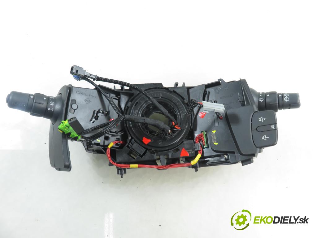 RENAULT MODUS / GRAND MODUS (F/JP0_) MINIVAN 2010 63,00 1.5 dCi (FP0F, JP0F) - K9K 766 1461,00 páčka/prepínač 88103009160 ; 88102002160