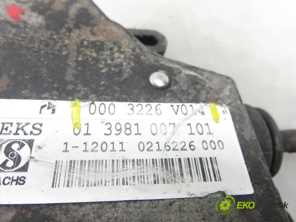 SMART CITY-COUPE (450) HB 2001 30,00 0.8 CDI R3 41 - OM 660.940 799,00 SPOJKA: 0003226V014