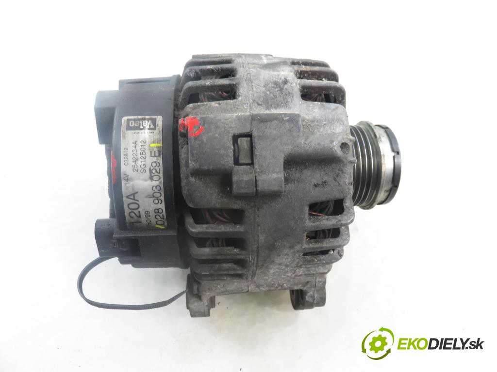 VW PASSAT B5 Variant (3B5) KOMBI 2000 85,00 1.9 TDI - AJM 1896,00 Alternátor 028903029E (Alternátor)