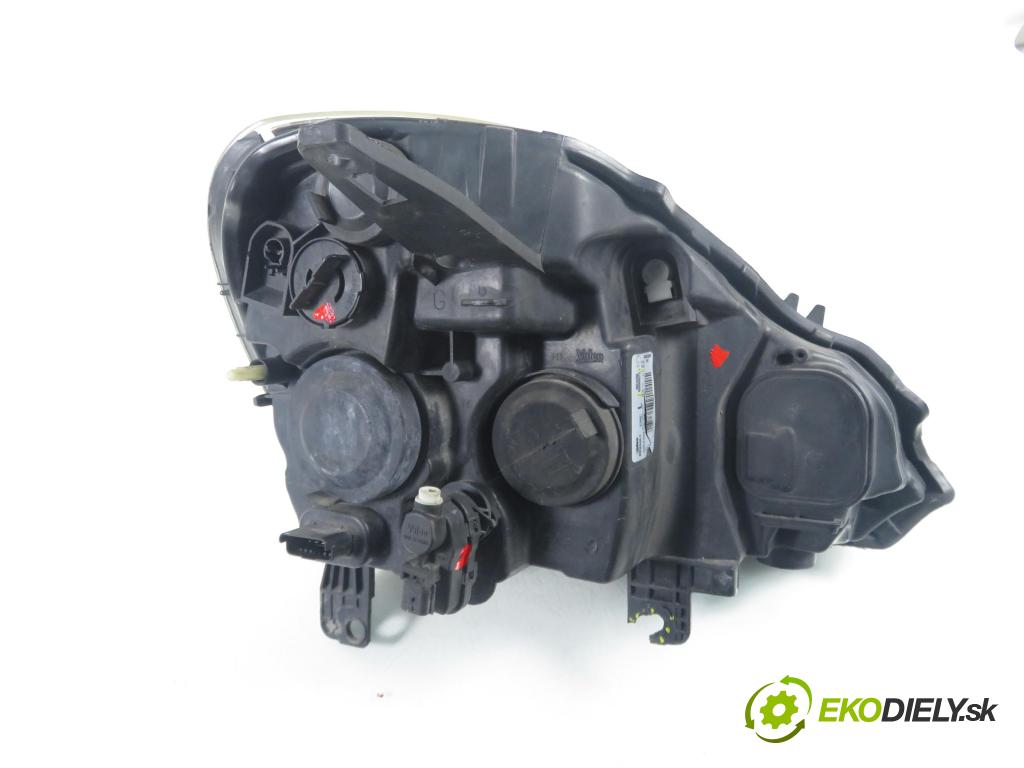 RENAULT MODUS / GRAND MODUS (F/JP0_) MINIVAN 2010 63,00 1.5 dCi (FP0F, JP0F) - K9K 766 1461,00 Svetlo LP 8200658373