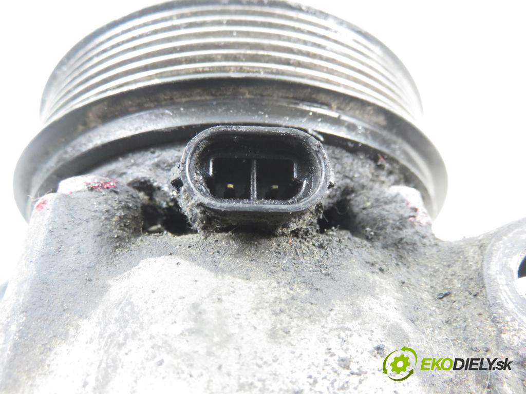 RENAULT TRAFIC II Autobus (JL) BUS 2005 74,00 1.9 dCI 100 (JL0C) - F9Q 760 1870,00 KOMPRESOR: klimatizácie 7700105765 (Kompresor klimatizácie)