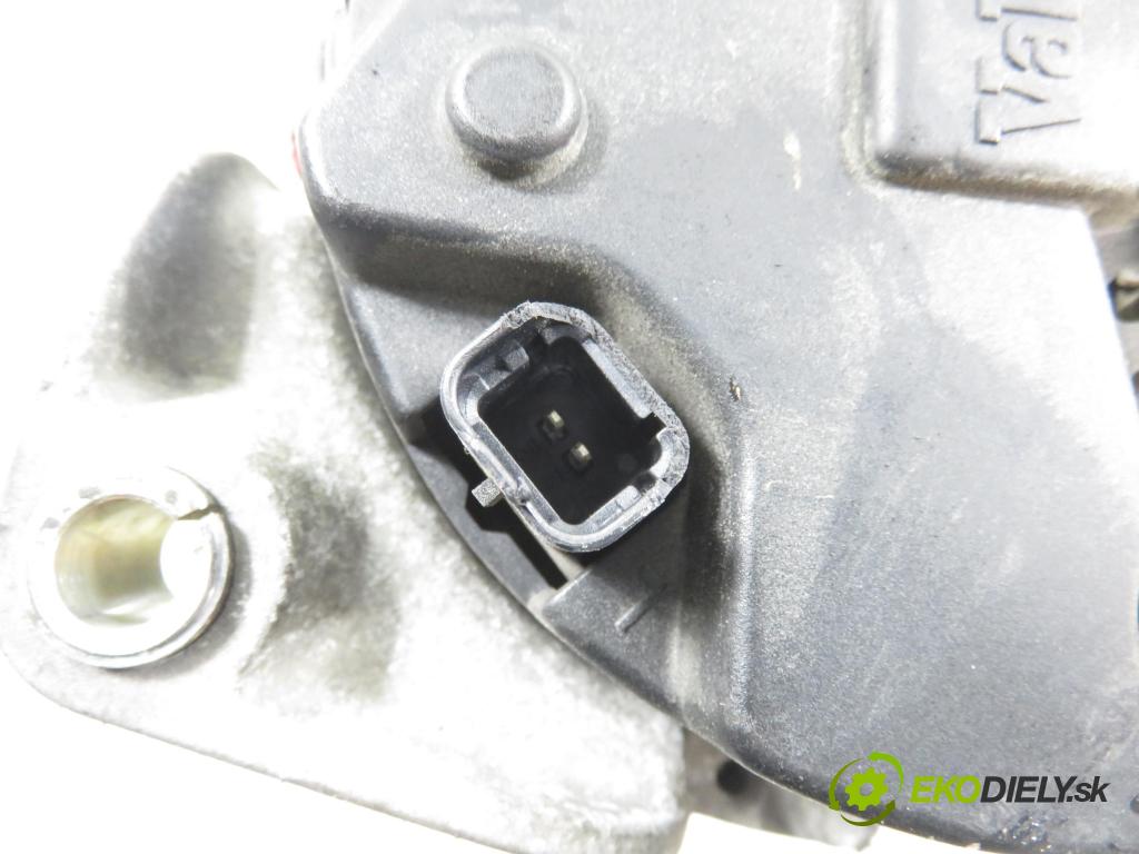 RENAULT MEGANE I (BA0/1_) HB 2000 72,00 1.9 dTi 98 - F9Q 736 1870,00 Alternátor 8200064685 ; 2542495A (Alternátor)