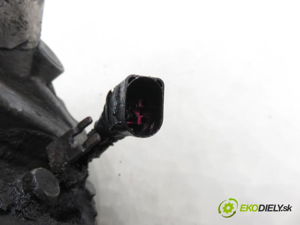 AUDI A4 (8E2, B6) SEDAN 2001 96,00 1.9 TDI PD 130 - AWX 1896,00 KOMPRESOR: klimatizácie 4472208424 (Kompresor klimatizácie)