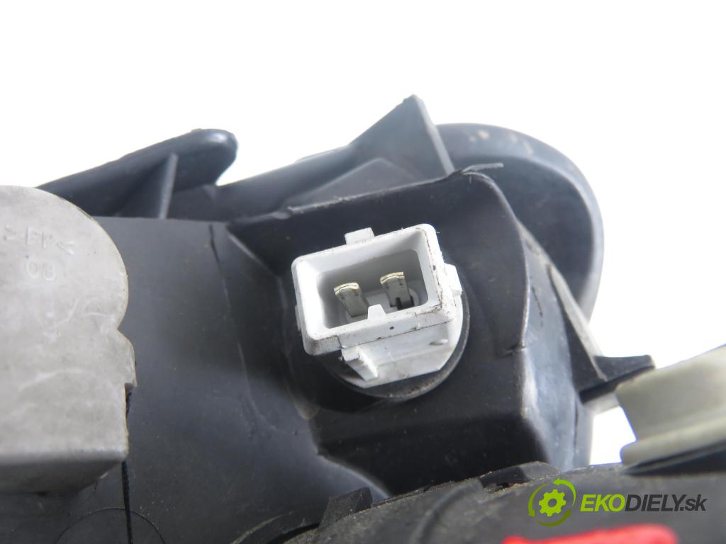 PEUGEOT 206 liftback (2A/C) HB 2005 51,00 1.4 HDi - 8HX (DV4TD) 1398,00 Svetlo PP 9628666780