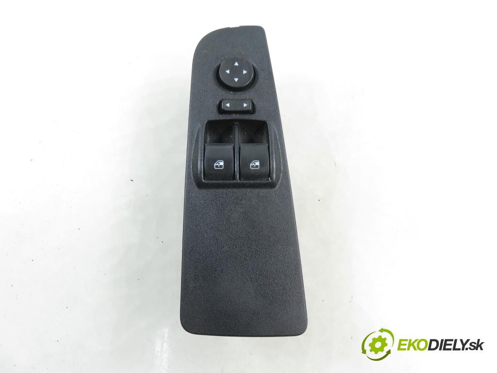 FIAT BRAVO II (198_) HB 2008 88,00 1.9 D Multijet - 192 A8.000 1910,00 Panel ovládania okien