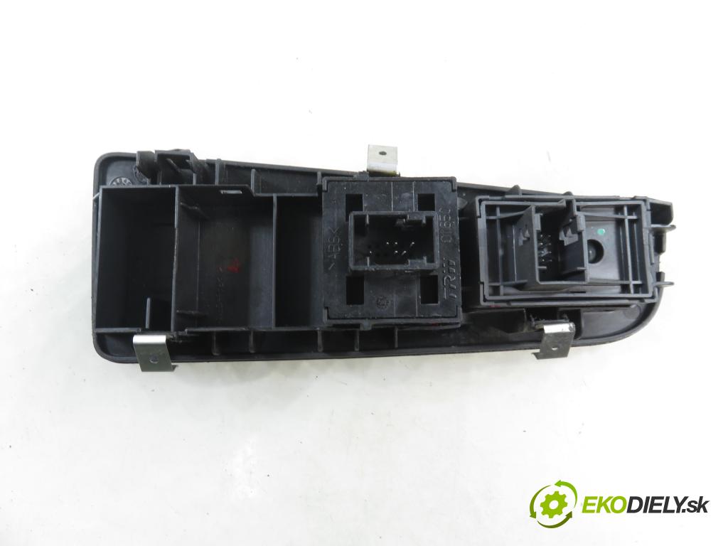FIAT BRAVO II (198_) HB 2008 88,00 1.9 D Multijet - 192 A8.000 1910,00 Panel ovládania okien