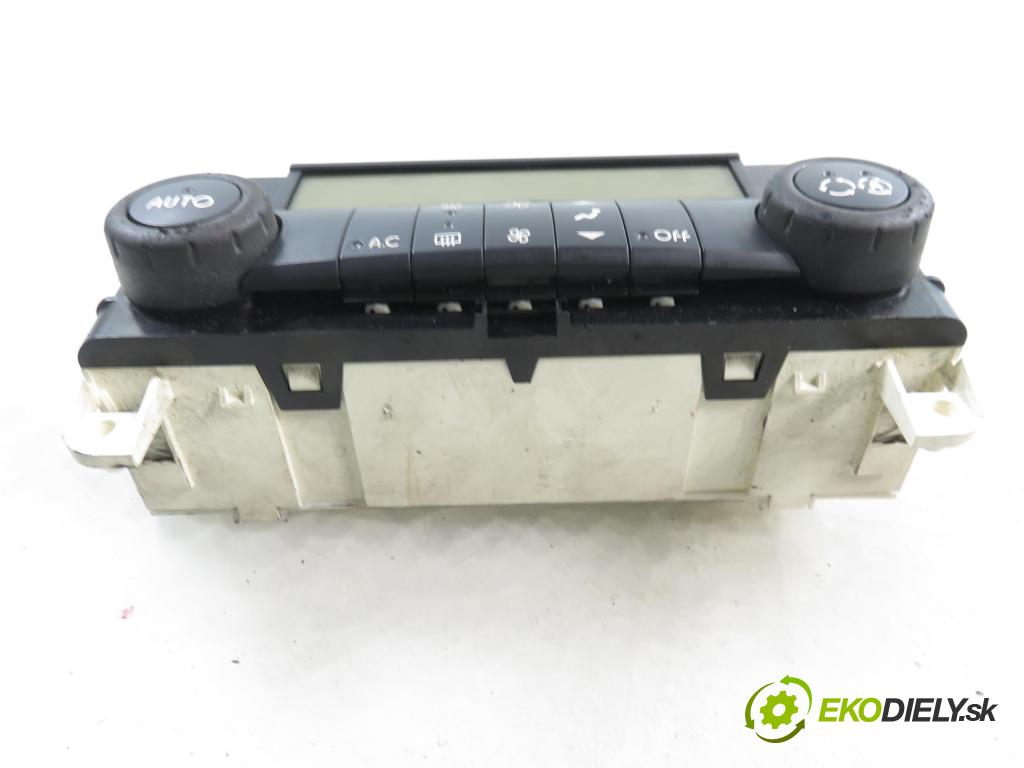 RENAULT LAGUNA II Grandtour (KG0/1_) KOMBI 2006 125,00 2.0 16V - F4R 784 1998,00 Panel kúrenia KLIMATRONIK 8200575240 ; 5241653003