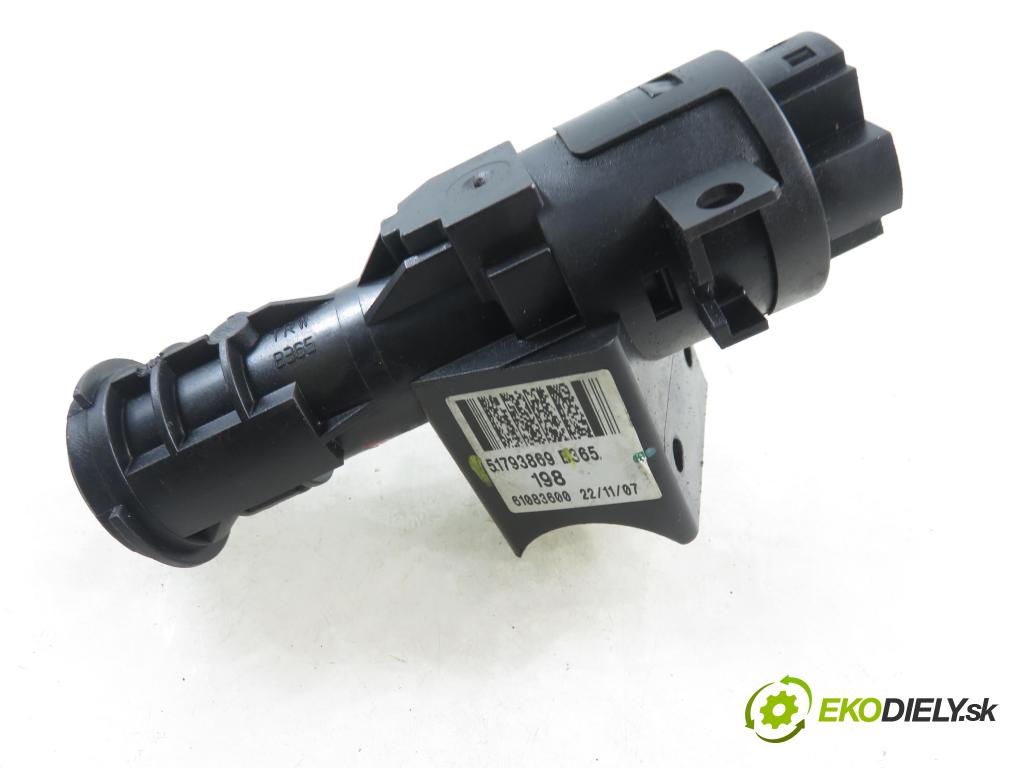 FIAT BRAVO II (198_) HB 2008 88,00 1.9 D Multijet - 192 A8.000 1910,00 spinačka 51793869 (Spínacia skrinka)