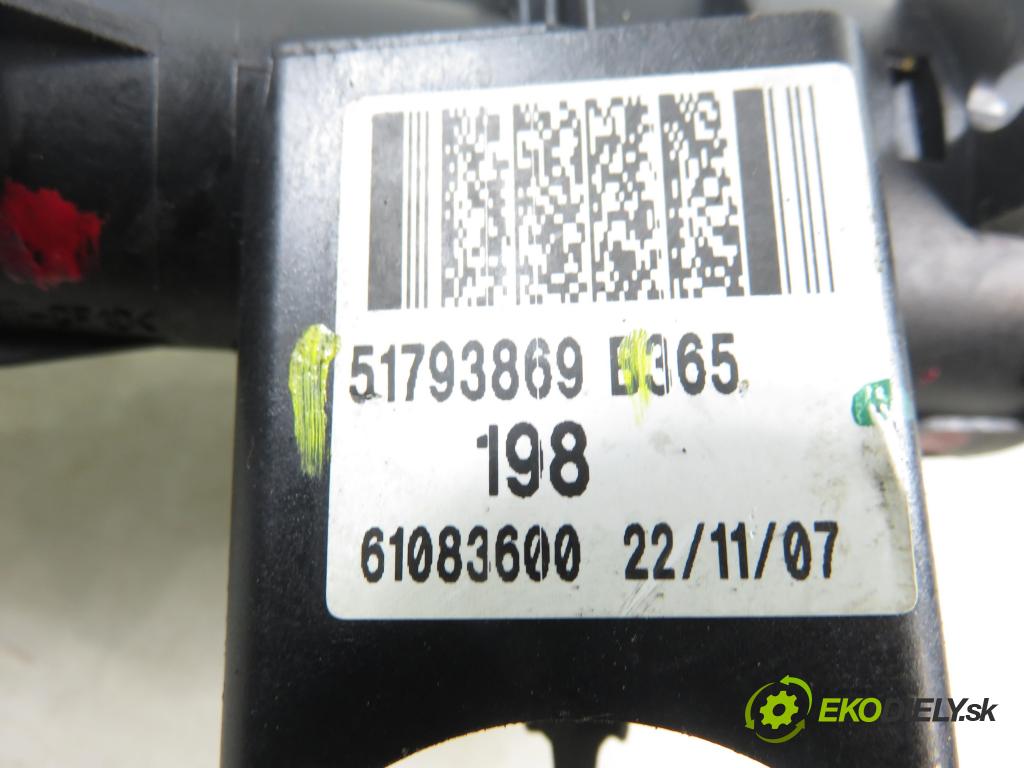 FIAT BRAVO II (198_) HB 2008 88,00 1.9 D Multijet - 192 A8.000 1910,00 spinačka 51793869 (Spínacia skrinka)