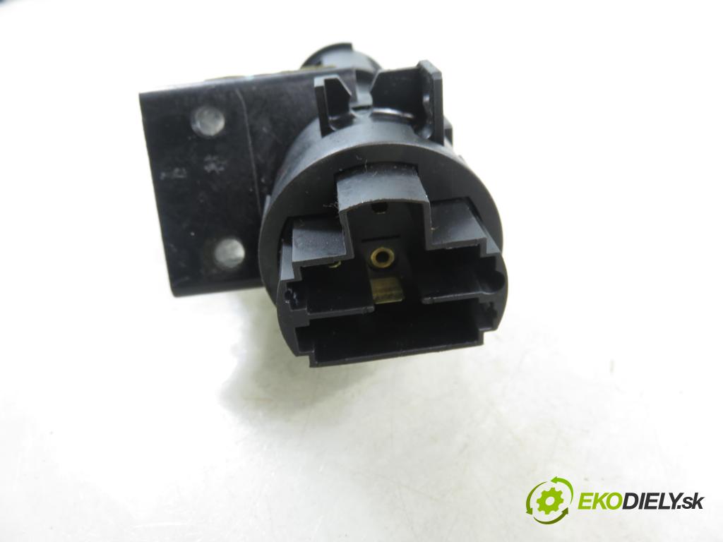 FIAT BRAVO II (198_) HB 2008 88,00 1.9 D Multijet - 192 A8.000 1910,00 spinačka 51793869 (Spínacia skrinka)