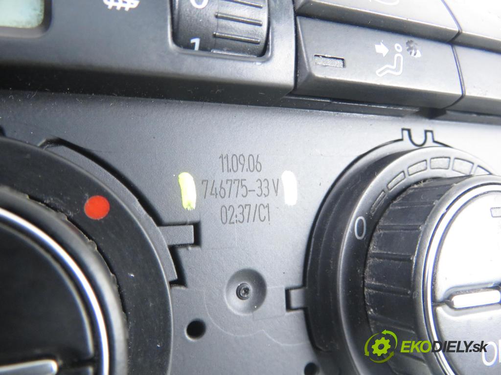 VW PASSAT B6 Variant (3C5) KOMBI 2006 103,00 2.0 TDI PD 8V 140 - BMP 1968,00 Panel kúrenia KLIMATRONIK 74677533V