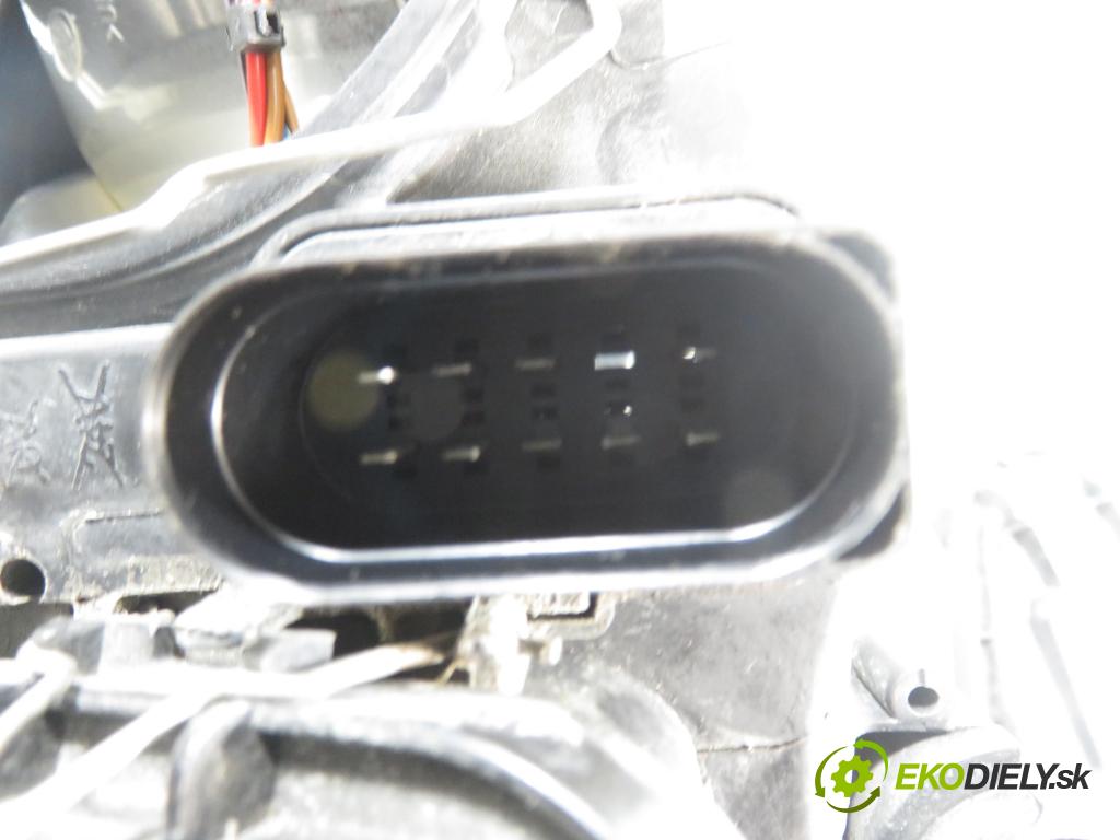 SEAT IBIZA III (6L1) HB 2003 47,00 1.9 SDI - ASY 1896,00 Svetlo LP