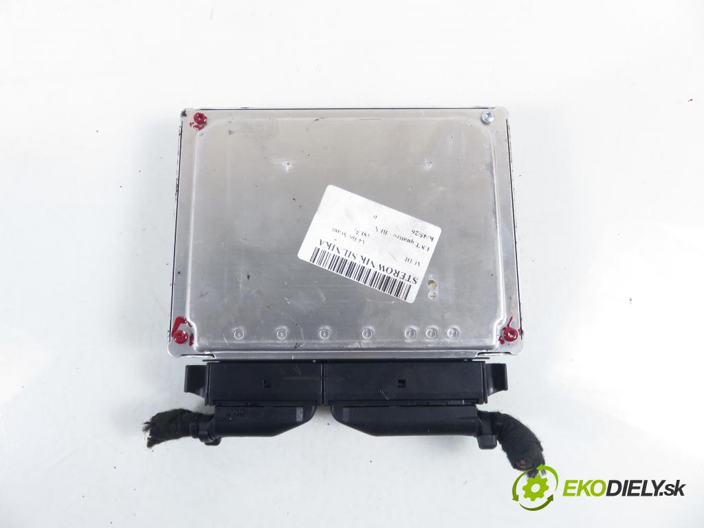 AUDI A4 Avant (8E5, B6) KOMBI 2004 140,00 1.8 T quattro - BEX 1781,00 Riadiaca jednotka Motor 8E0909518AS ; 0261208500